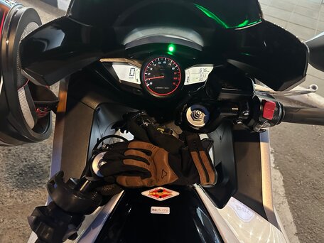 2010 Honda VFR 1200, белый, 650000 рублей, вид 4
