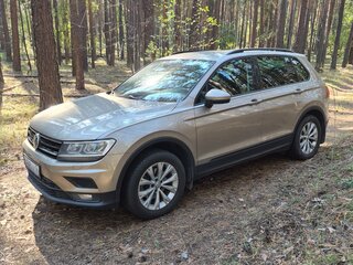 2019 Volkswagen Tiguan II, бежевый, 1799000 рублей, вид 2