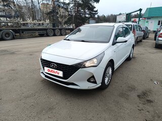 2020 Hyundai Solaris II, белый, 1620000 рублей, вид 1