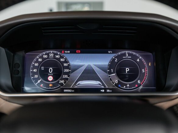 2019 Land Rover Range Rover Sport II Рестайлинг, белый, 4830000 рублей - вид 12
