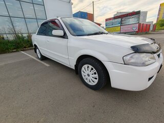 1999 Mazda Familia VIII (BJ), белый, 250000 рублей, вид 3