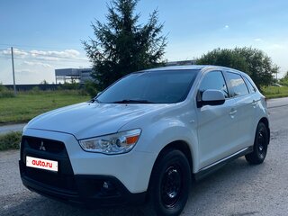 2010 Mitsubishi ASX I, белый, 800000 рублей, вид 1