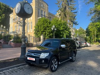 2008 Mitsubishi Pajero IV, чёрный, 1930000 рублей, вид 4