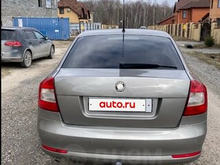 2010 Skoda Octavia II (A5) Рестайлинг, серый, 710000 рублей, вид 5