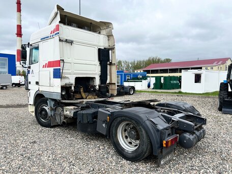2000 DAF XF 95, белый, 630000 рублей, вид 2