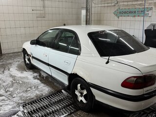 1994 Opel Omega B, белый, 350000 рублей, вид 4