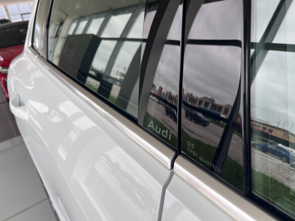 2025 Audi Q5 40 TFSI III (GU), белый, 9390000 рублей - вид 8