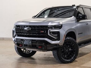 2026 Chevrolet Suburban XII Рестайлинг, серый, 14870000 рублей, вид 4
