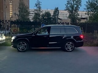 2016 Mercedes-Benz GLS 350 d I (X166), чёрный, 4900000 рублей, вид 2