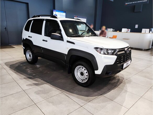 2026 Lada (ВАЗ) Niva Travel I Рестайлинг, белый, 1399900 рублей - вид 1