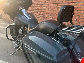 2014 Harley-Davidson Street Glide, серый, 1250000 рублей, вид 3