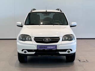 2020 Lada (ВАЗ) Niva, белый, 770000 рублей, вид 2