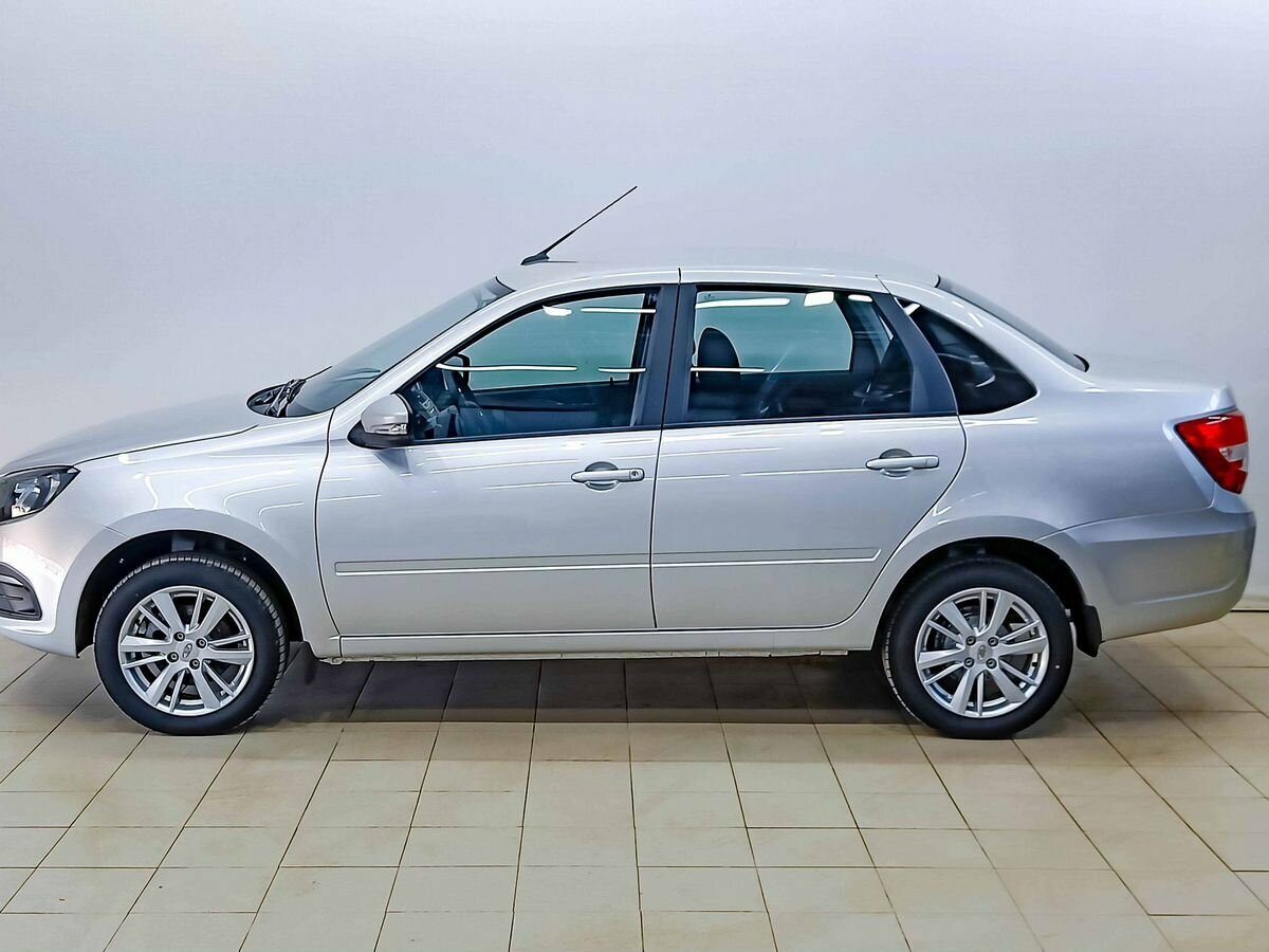 Открыть фотографии: Lada (ВАЗ) Granta I Рестайлинг