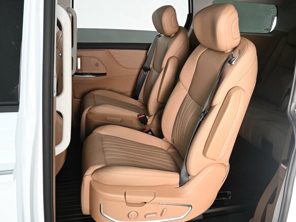 2025 JAC RF8, белый, 4499000 рублей - вид 9