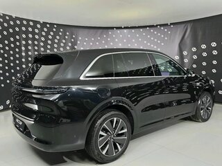 2025 Li Auto (Lixiang) L6 I, чёрный, 8190000 рублей, вид 3