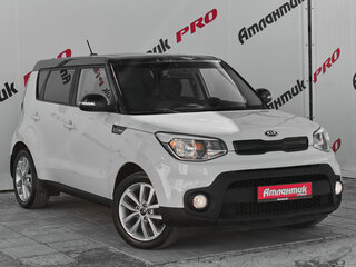 2017 Kia Soul II Рестайлинг, бежевый, 1220000 рублей, вид 3