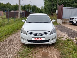2016 Hyundai Solaris I Рестайлинг, белый, 800000 рублей, вид 1
