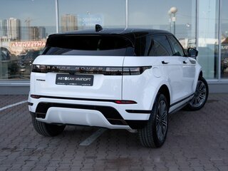 2025 Land Rover Range Rover Evoque II Рестайлинг, белый, 6399900 рублей, вид 3