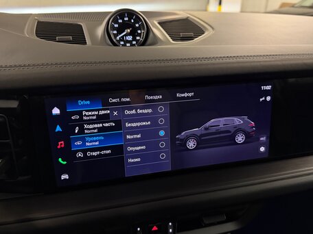 2026 Porsche Cayenne III Рестайлинг, чёрный, 18425000 рублей, вид 4