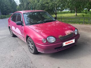 1999 Toyota Corolla VIII (E110), красный, 120000 рублей, вид 1