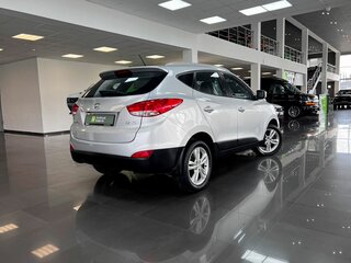 2011 Hyundai ix35 I, серебристый, 1070000 рублей, вид 2