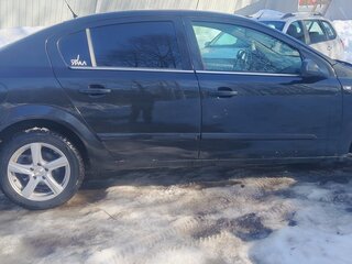 2011 Opel Astra H Рестайлинг, чёрный, 400000 рублей, вид 5