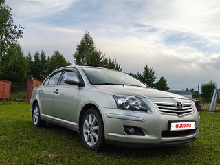 2008 Toyota Avensis II Рестайлинг, серебристый, 700000 рублей, вид 2