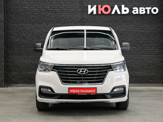 2019 Hyundai Grand Starex I Рестайлинг 2, белый, 3200000 рублей, вид 2