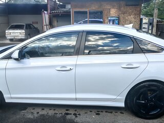 2019 Hyundai Sonata VII (LF) Рестайлинг, белый, 2200000 рублей, вид 3