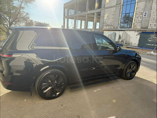 2024 Li Auto (Lixiang) L9 52.3 kWh I Рестайлинг, чёрный, 6500000 рублей, вид 4