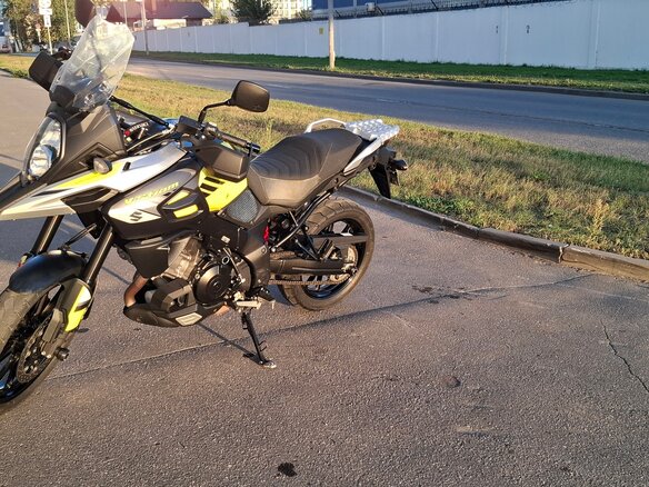 2020 Suzuki V-Strom 1000, жёлтый, 850000 рублей - вид 5