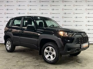 2025 Lada (ВАЗ) Niva Travel I, чёрный, 1472000 рублей, вид 3