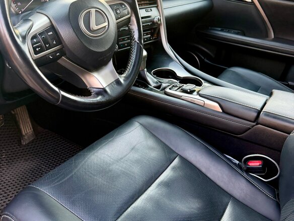 2018 Lexus RX 300 IV, серебристый, 3360000 рублей - вид 8