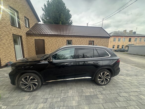 2023 Geely Monjaro (Xingyue L) I, чёрный, 3200000 рублей - вид 2