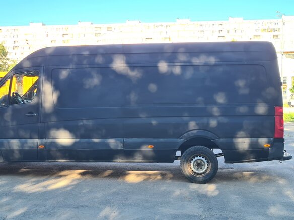 2008 Volkswagen Crafter, чёрный, 1995000 рублей - вид 1