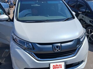 2018 Honda Freed II, белый, 1590000 рублей, вид 3