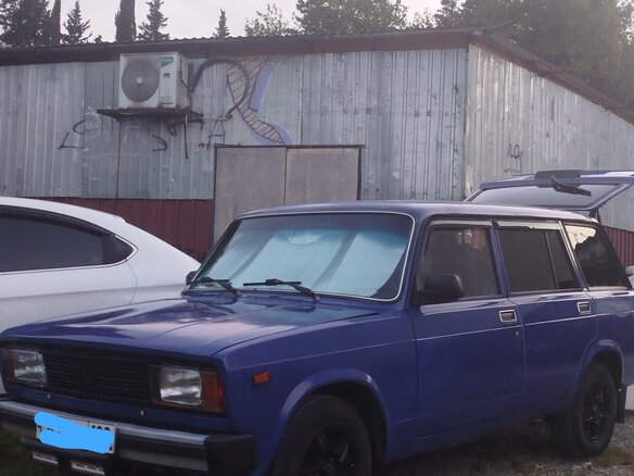 2002 Lada (ВАЗ) 2104 5-speed, синий