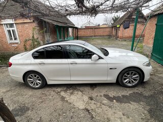 2010 BMW 5 серии 523i VI (F10/F11/F07), белый, 1290000 рублей, вид 3