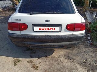 1998 Ford Escort V Рестайлинг 2, белый, 80000 рублей, вид 3