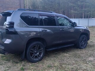 2012 Toyota Land Cruiser Prado 150 Series, серый, 3400000 рублей, вид 4