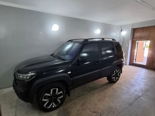 2026 Lada (ВАЗ) Niva Travel I Рестайлинг, чёрный, 1600000 рублей, вид 1