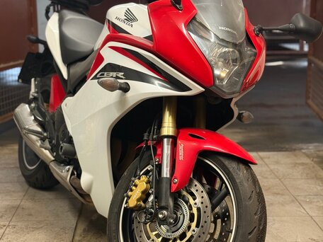 2011 Honda CBR 600F, белый, 580000 рублей, вид 1