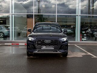 2025 Audi Q5 L 45 TFSI II (FY) Рестайлинг, чёрный, 5990000 рублей, вид 2
