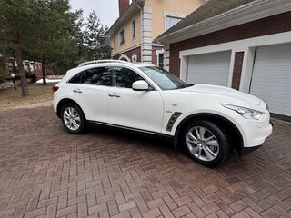 2013 Infiniti QX70, белый, 2200000 рублей, вид 5