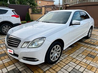 2012 Mercedes-Benz E-Класс 200 7G-Tronic IV (W212, S212, C207), белый, 1550000 рублей, вид 1