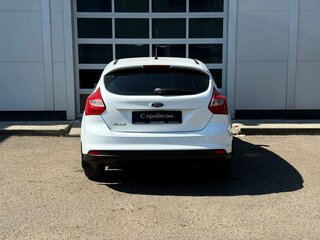 2012 Ford Focus III, белый, 656000 рублей, вид 4