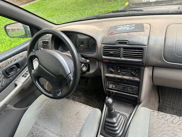 1998 Subaru Impreza I, синий - вид 3