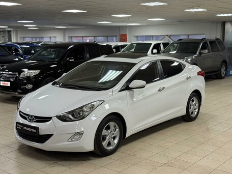 Hyundai Avante V