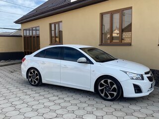 2011 Chevrolet Cruze I, белый, 620000 рублей, вид 2