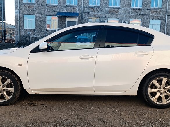 2011 Mazda 3 II (BL), белый, 850000 рублей - вид 8